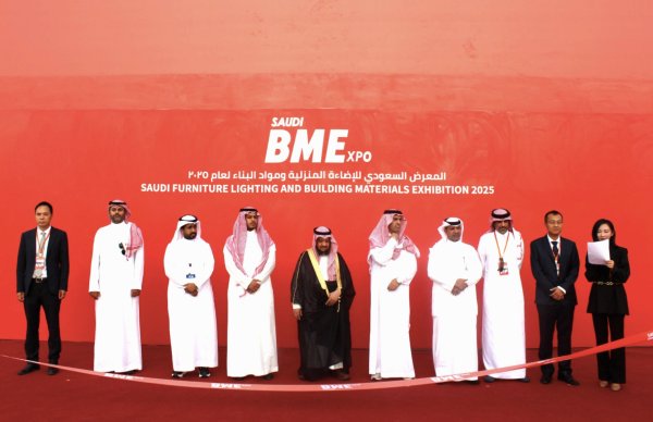 最大的配资公司 2025 沙特家居灯饰和建筑建材展 (Saudi BME) 完美落幕,明年定档 6 月 8 - 10 日利雅得国际会展中心